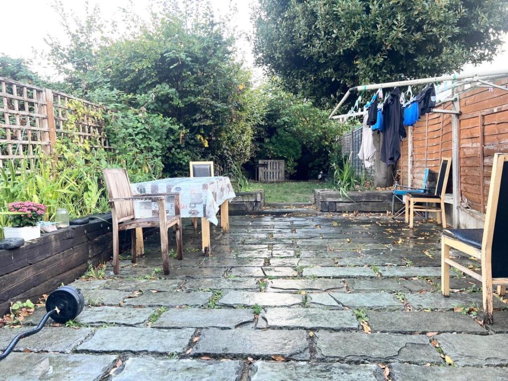 WhatsApp Image 2025-09-02 at 10.49.58 (2).jpeg