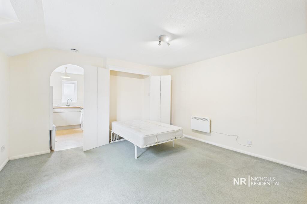 Studio Room Extra Photo