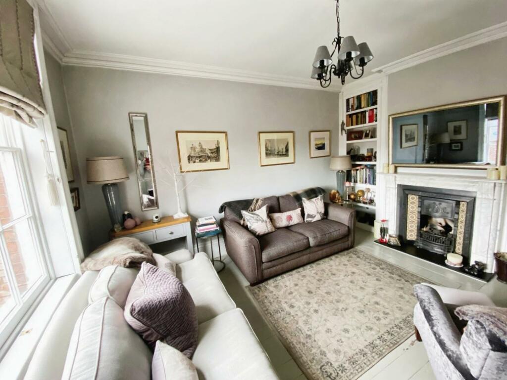 b58eae93-Living 20Room.jpg