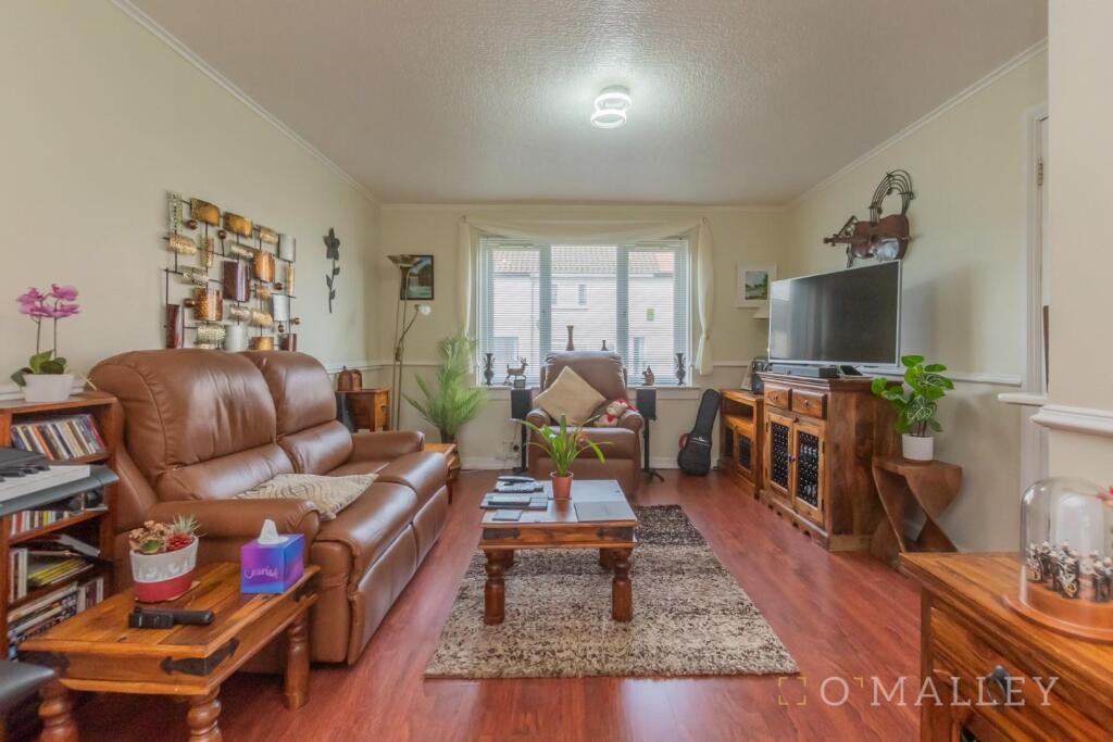 7. Living Room 1 - Copy.jpg