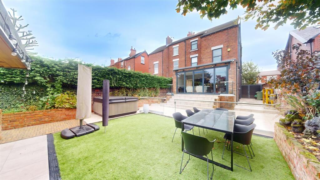 Dentons Green Lane Rear Garden