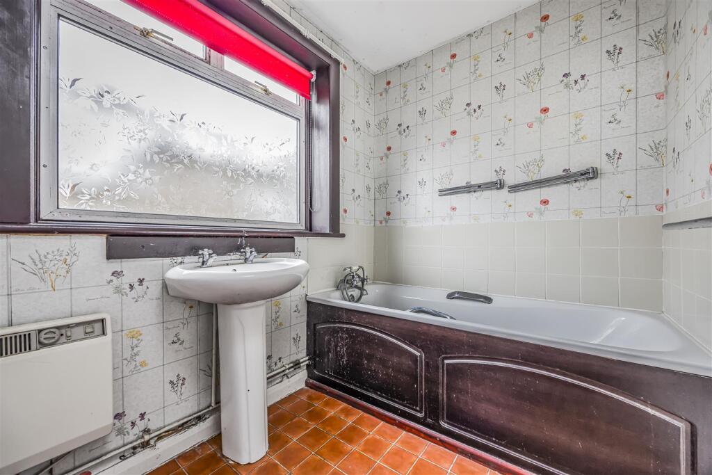 26 Ward Road, Southsea-PorticoMarketing-SoldBy-23.