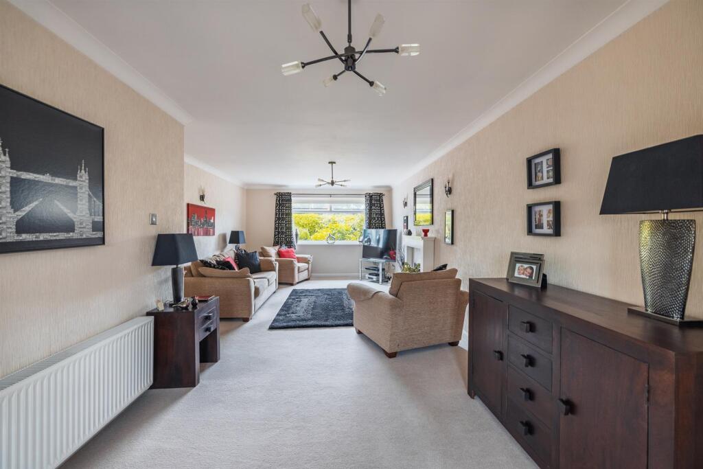 17 Gorstons Ln-34.jpg