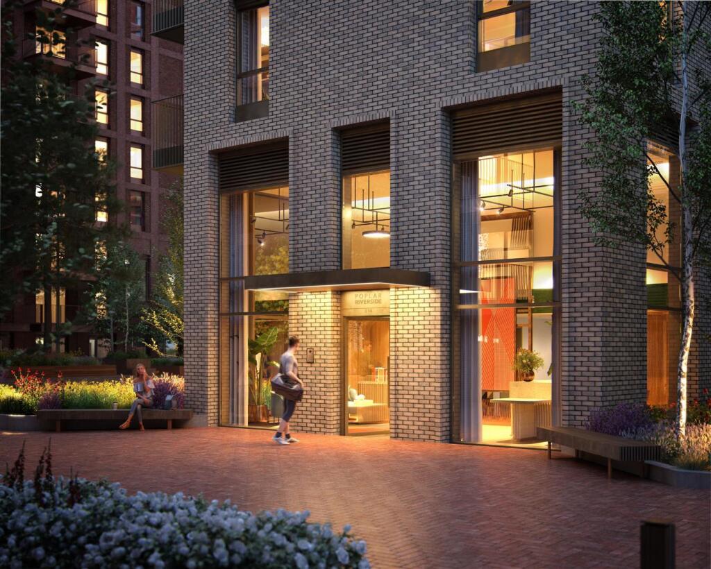 3867_Poplar_Riverside_Ext_Concierge_02_DM.jpg