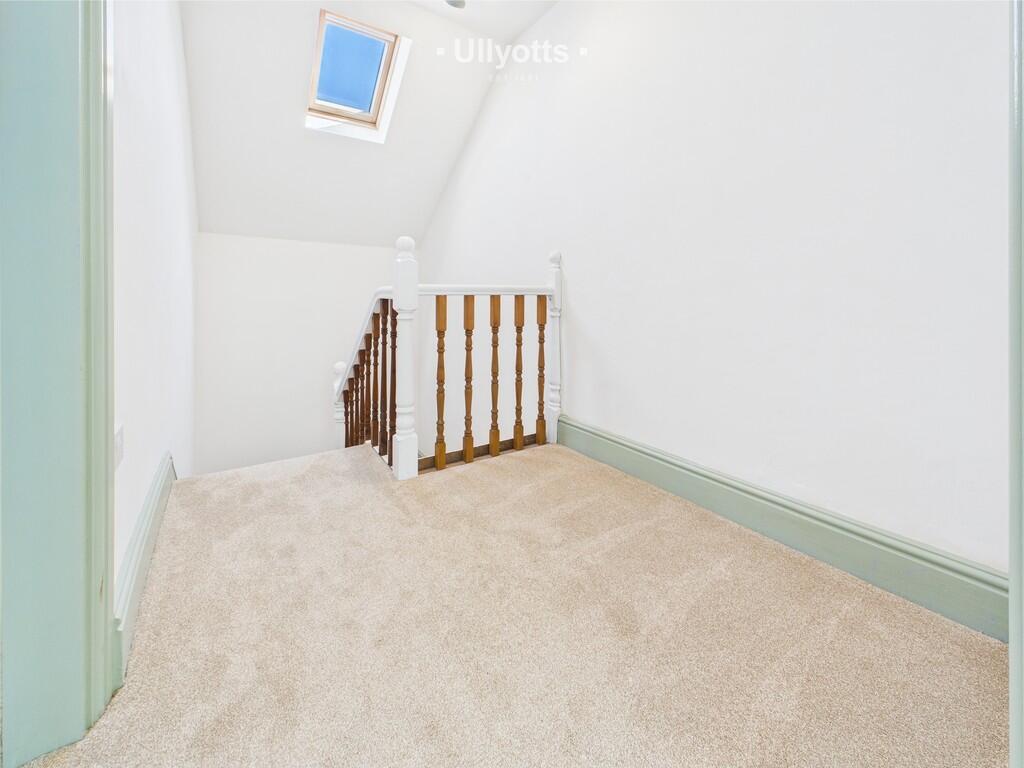 Second Floor Land...