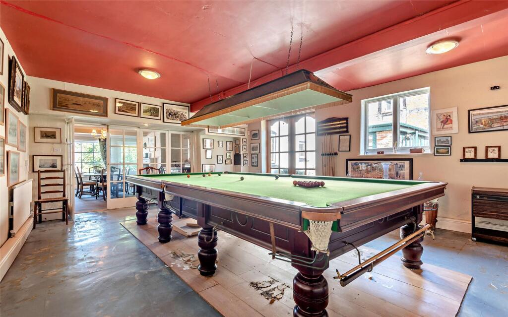Snooker Room