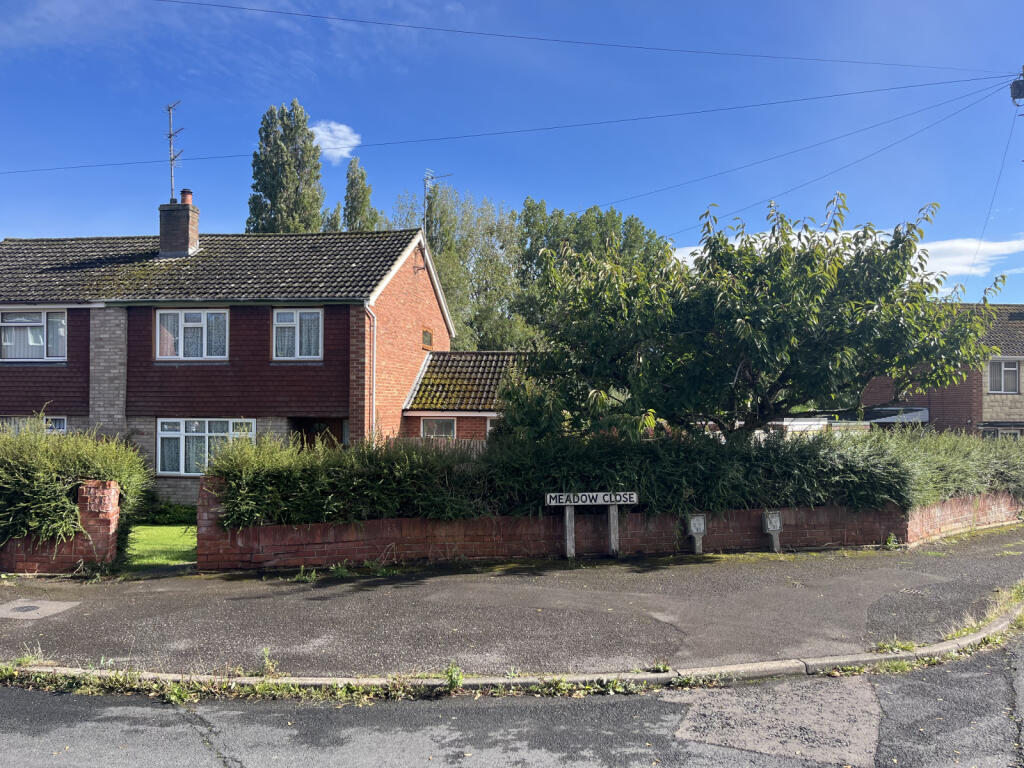 Extended 3 Bedroom Semi Detached House for Sale