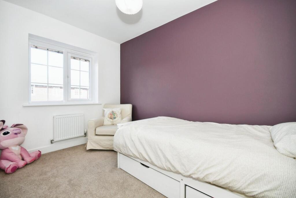 BEDROOM 3.jpg