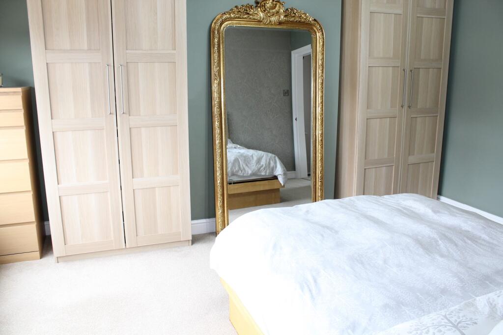 Master Bedroom Picture 2