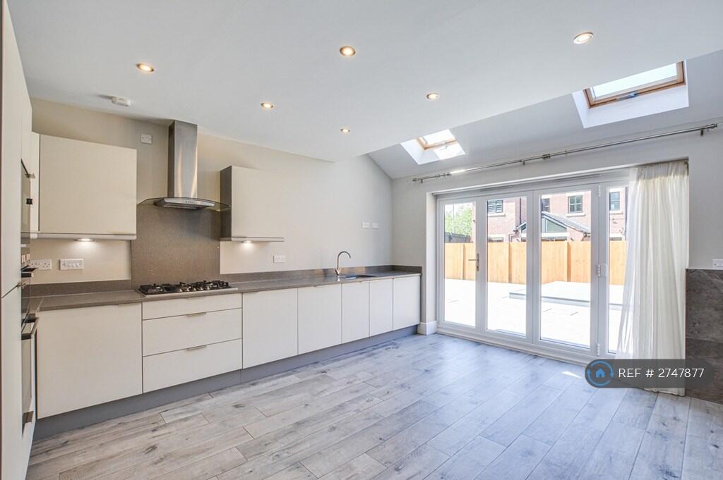 Kitchen/ Diner