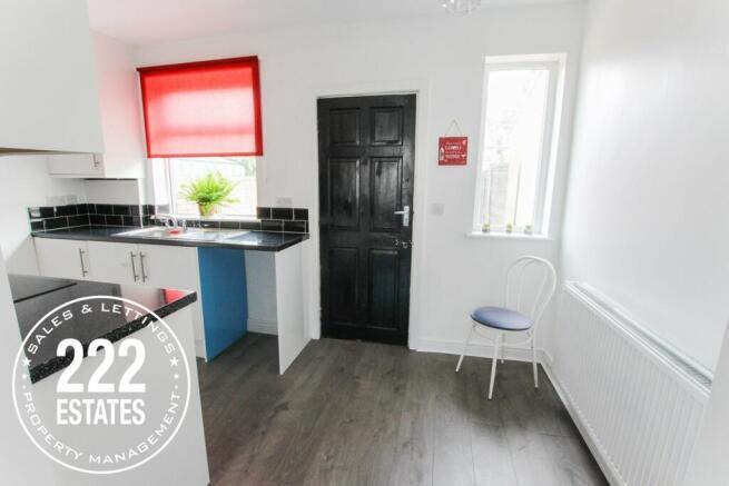 South Avenue, Orford