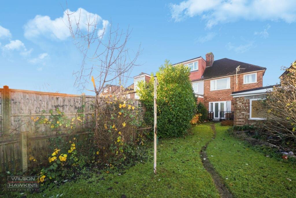 33 Broadfields - WjaShsAIcd7NjC6OrO2o.jpg