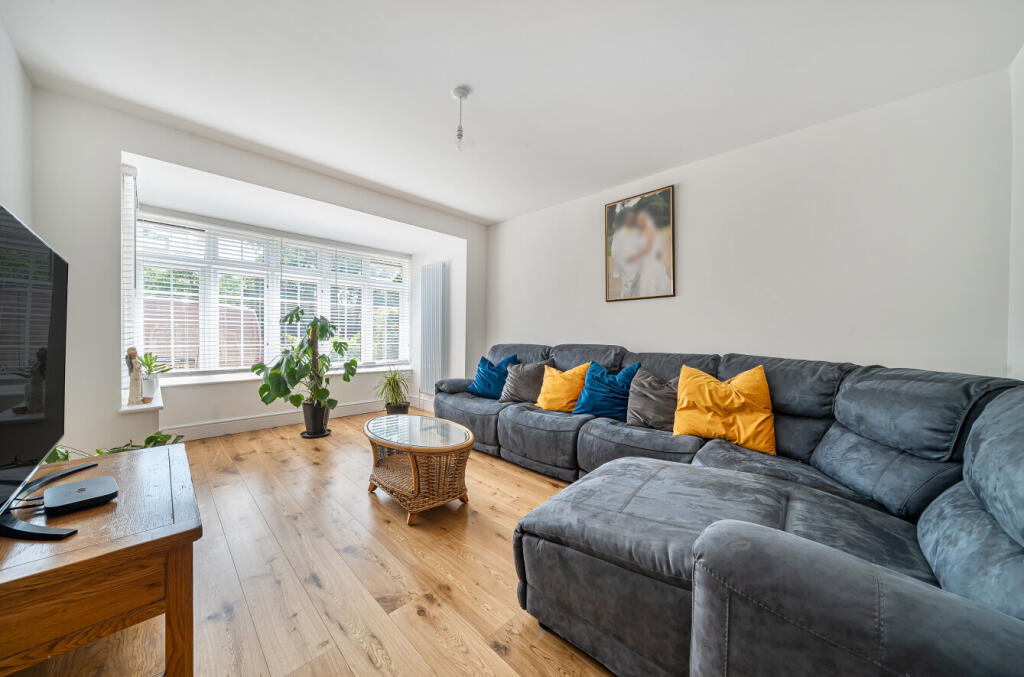 1334243-11-689352...