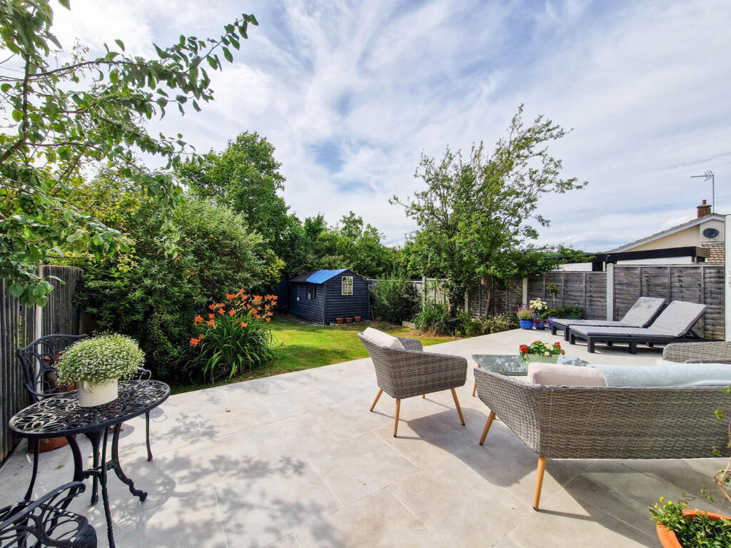 West Facing Rear Garden