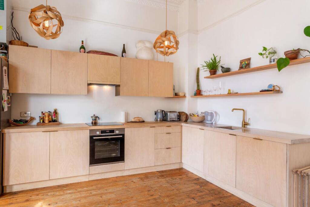 St Aubyns Court-9.jpg