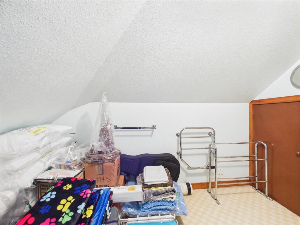 Loft room with shower