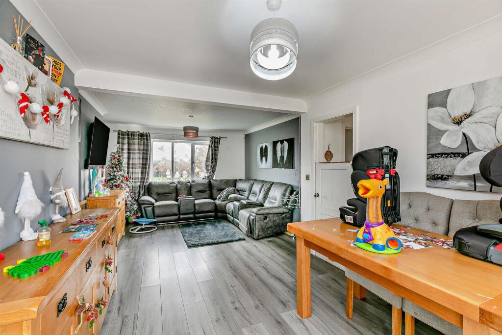 8673604-interior03-800.jpg