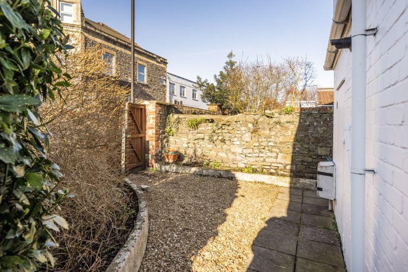 Private Courtyard