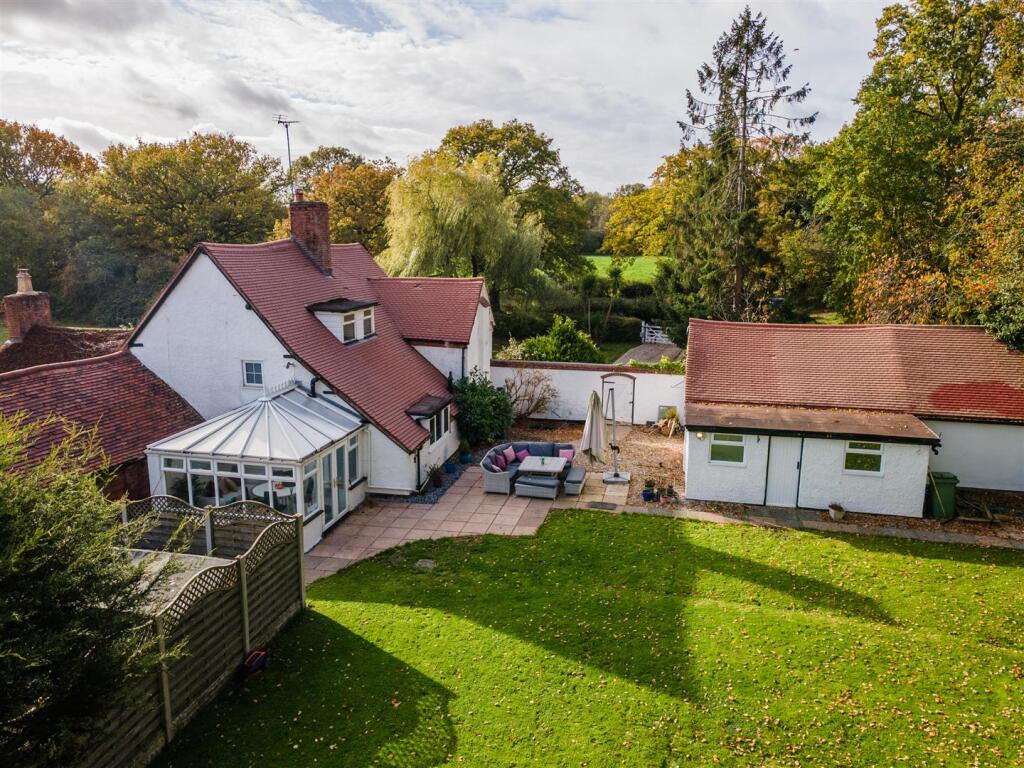 Old Grove Farm_11.jpg