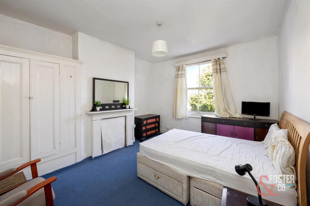 Beaconsfield Villas, 34-004.jpg