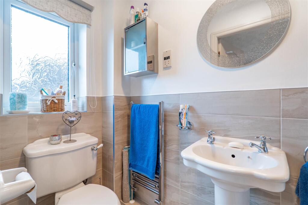 Master Bedroom Ensuite