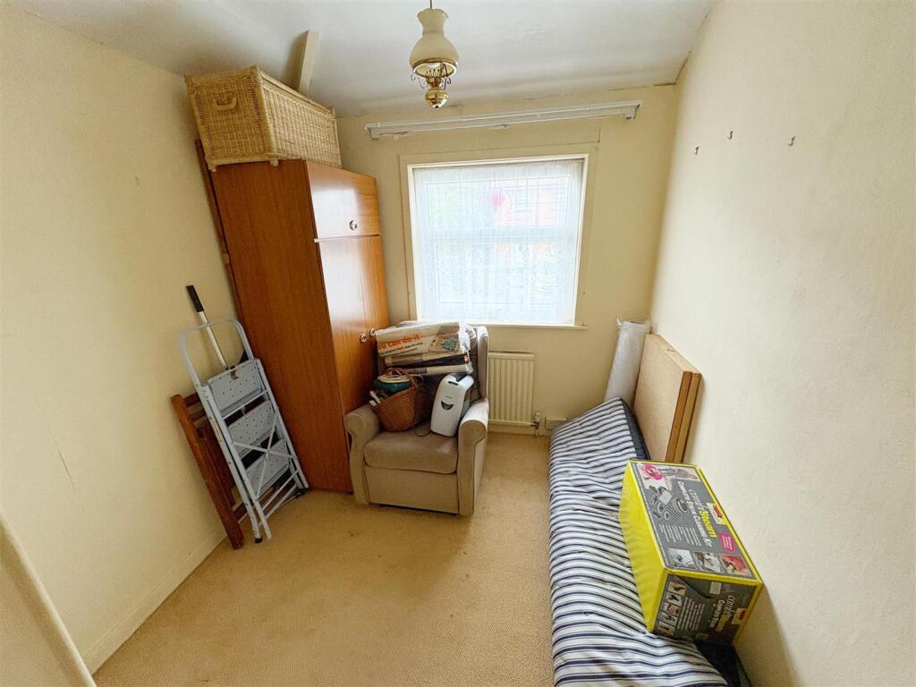 Bedroom Three (2).jpg