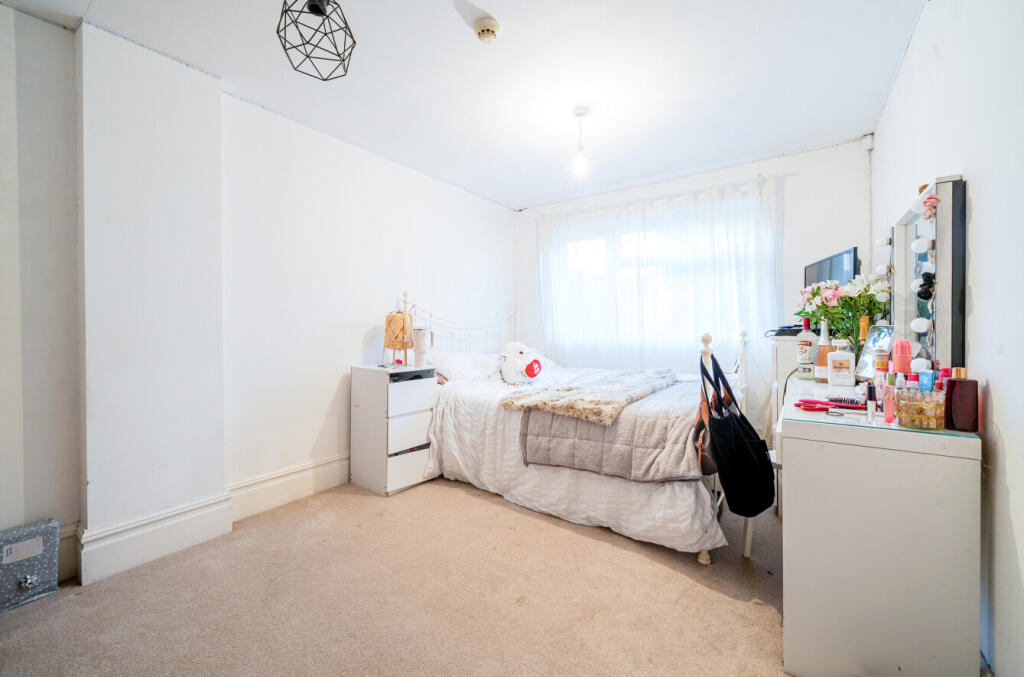 Office / Bedroom Fou