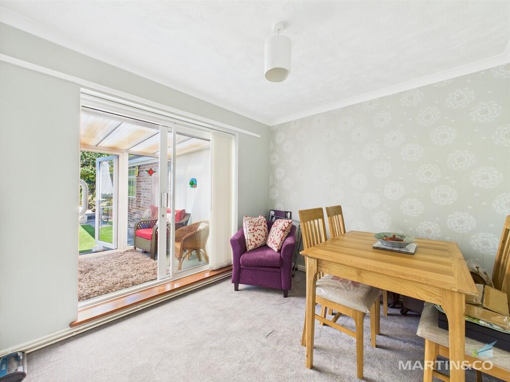 CAM03111G0-PR0319...