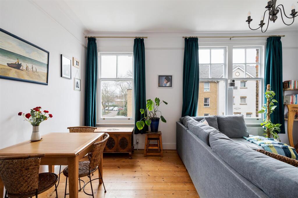 Spratt Hall Road E11