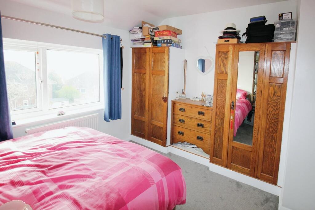 Bedroom2 1.JPG