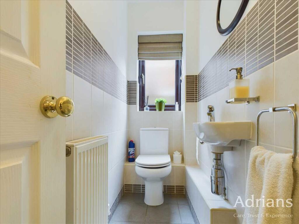 CLOAKROOM
