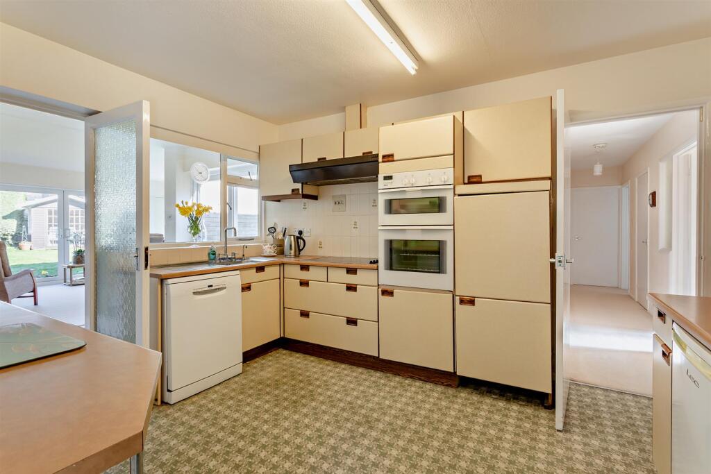 8637580-interior17-8