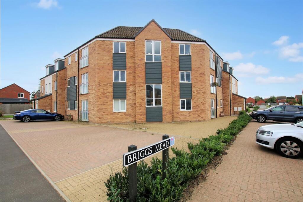 H5DgNIS8g0-pQHmgCqVw