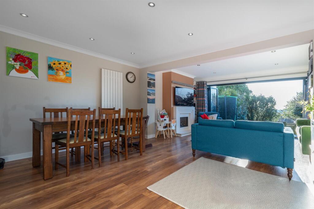 45 Arabia Close_0027.jpg