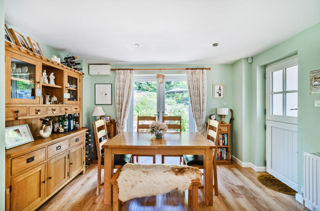 1294396-20-682619...