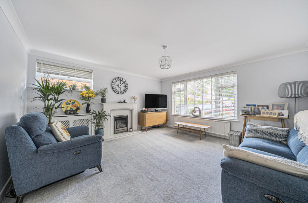 1358153-1-68d1559...