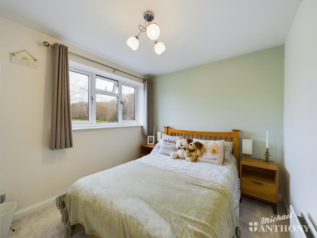 CAM02773G0-PR0247-STILL003