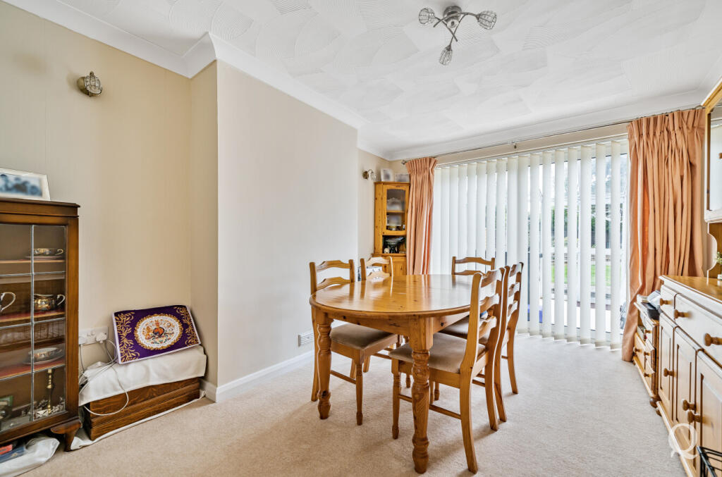 42db1179-c742-4e0...