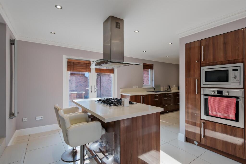 052-141 Mill Road Allanton, ML7 5DD.jpg