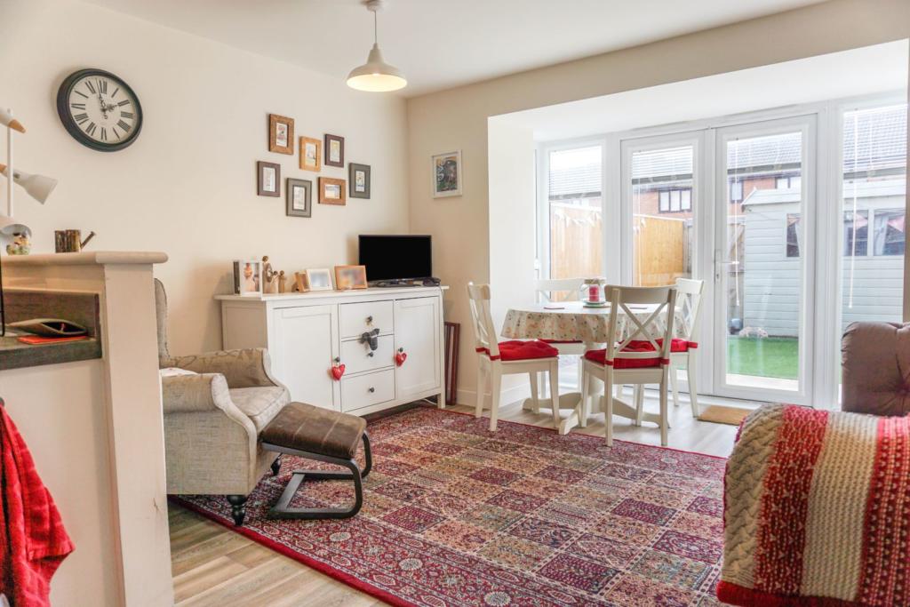 Kitchen/Family Room