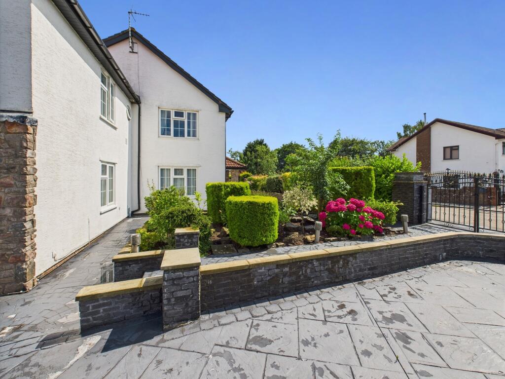 Side Garden