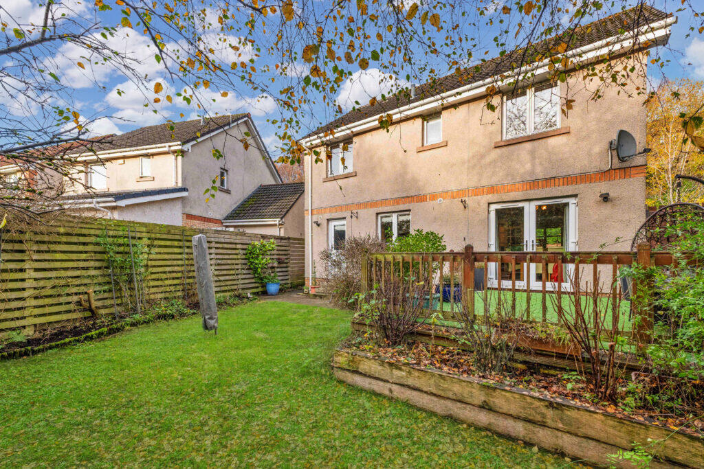 Balmuir Avenue, Bathgate, West Lothian, EH48 4BW