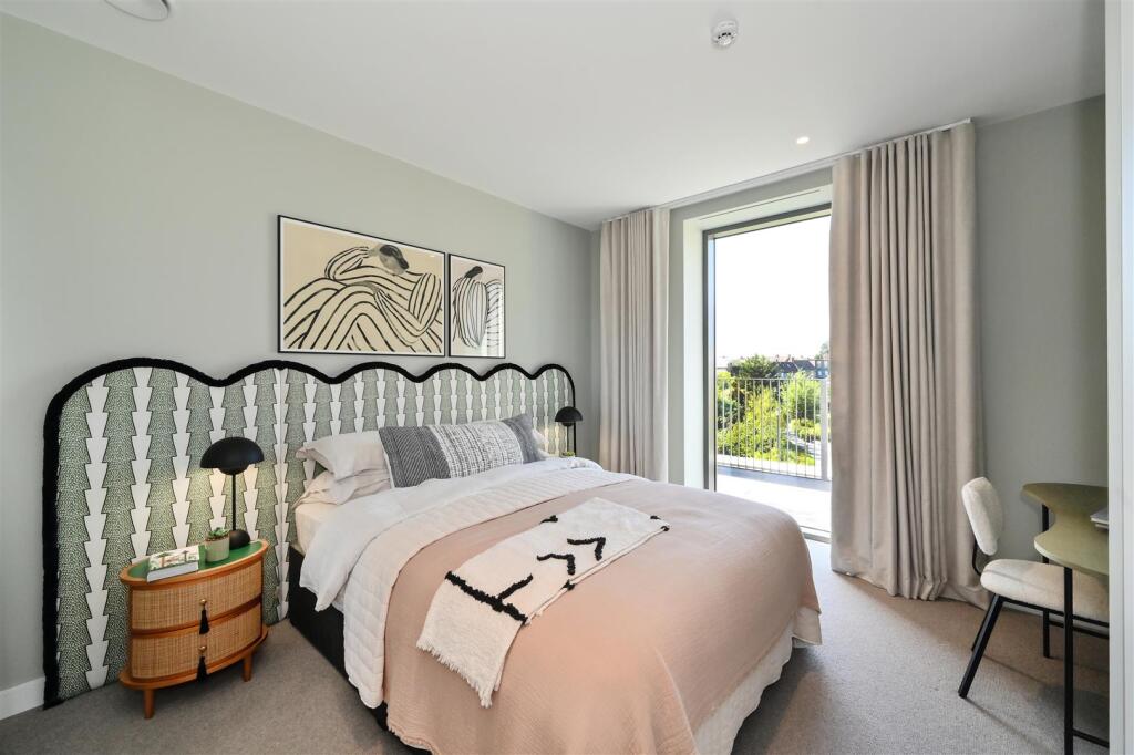Ashbee-Show-Flat (14).JPG