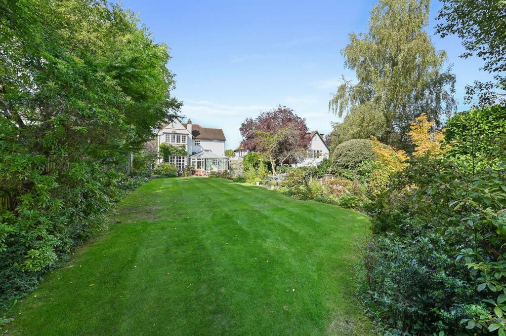 Garden (2).jpg