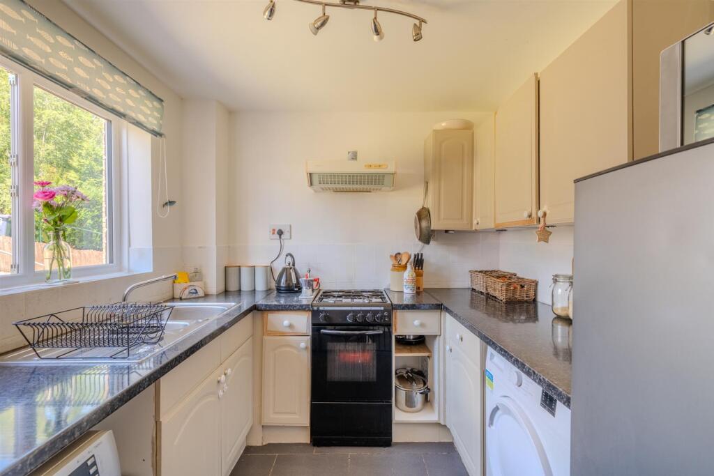 61 Spring Grove-6.jpg