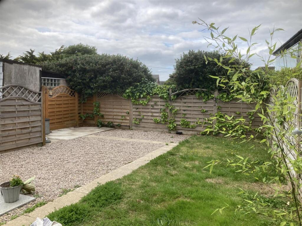 Marine Drive West BH25