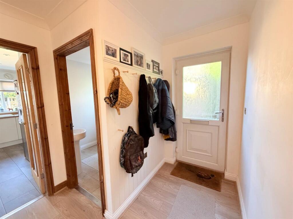 hallway.jpg