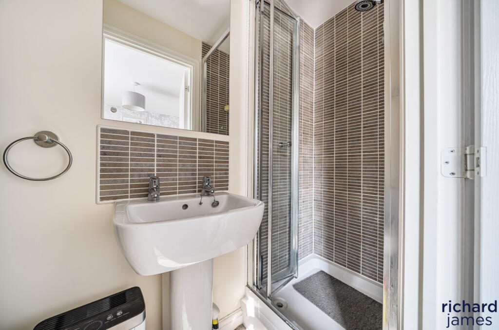 090e37e080704a959fa1f525d0b30cb6