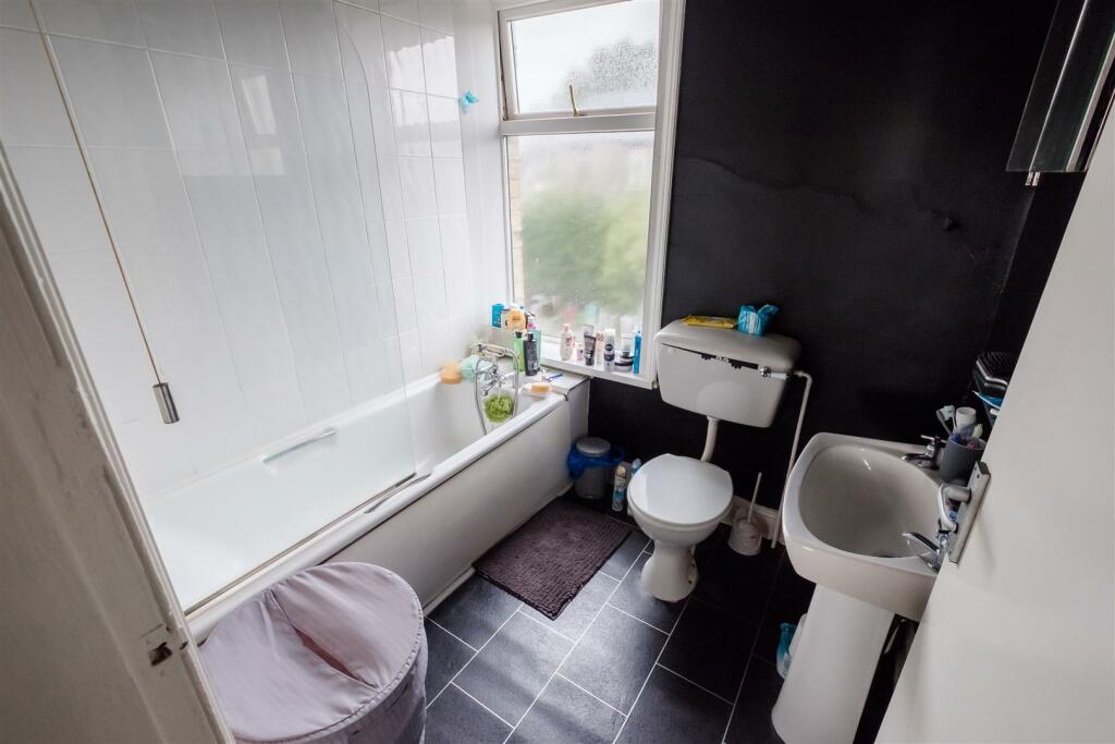 BATH 1.jpg