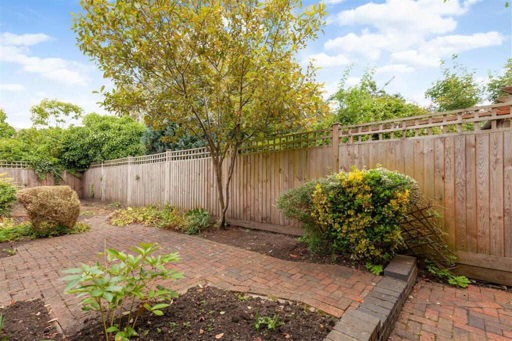 untitled (6 of 12).jpg